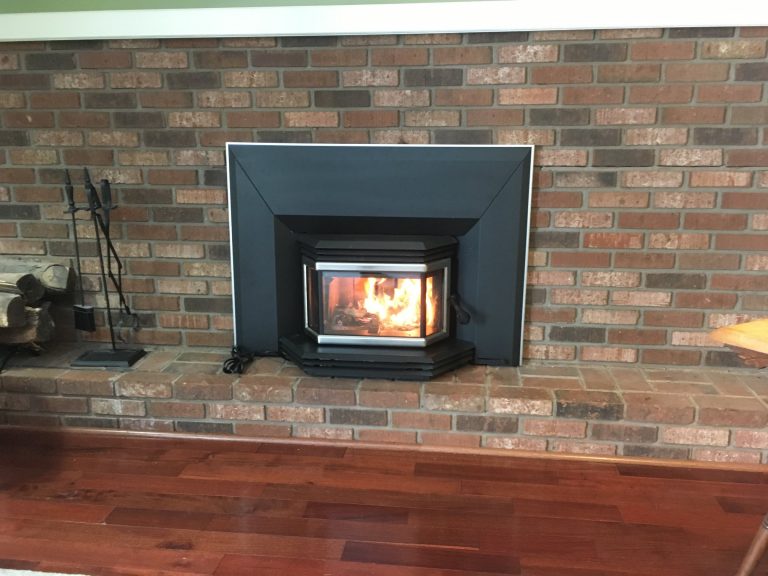Wood Stove Insert By Blaze Rite Chimney 768x576 